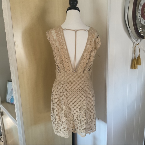 Free People Ivory One Million Lovers Mini Dress Size 10 NWT - Picture 4 of 16